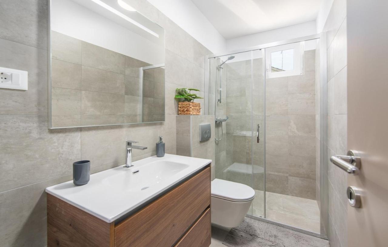 Apartment Vitamare โปเรช ภายนอก รูปภาพ