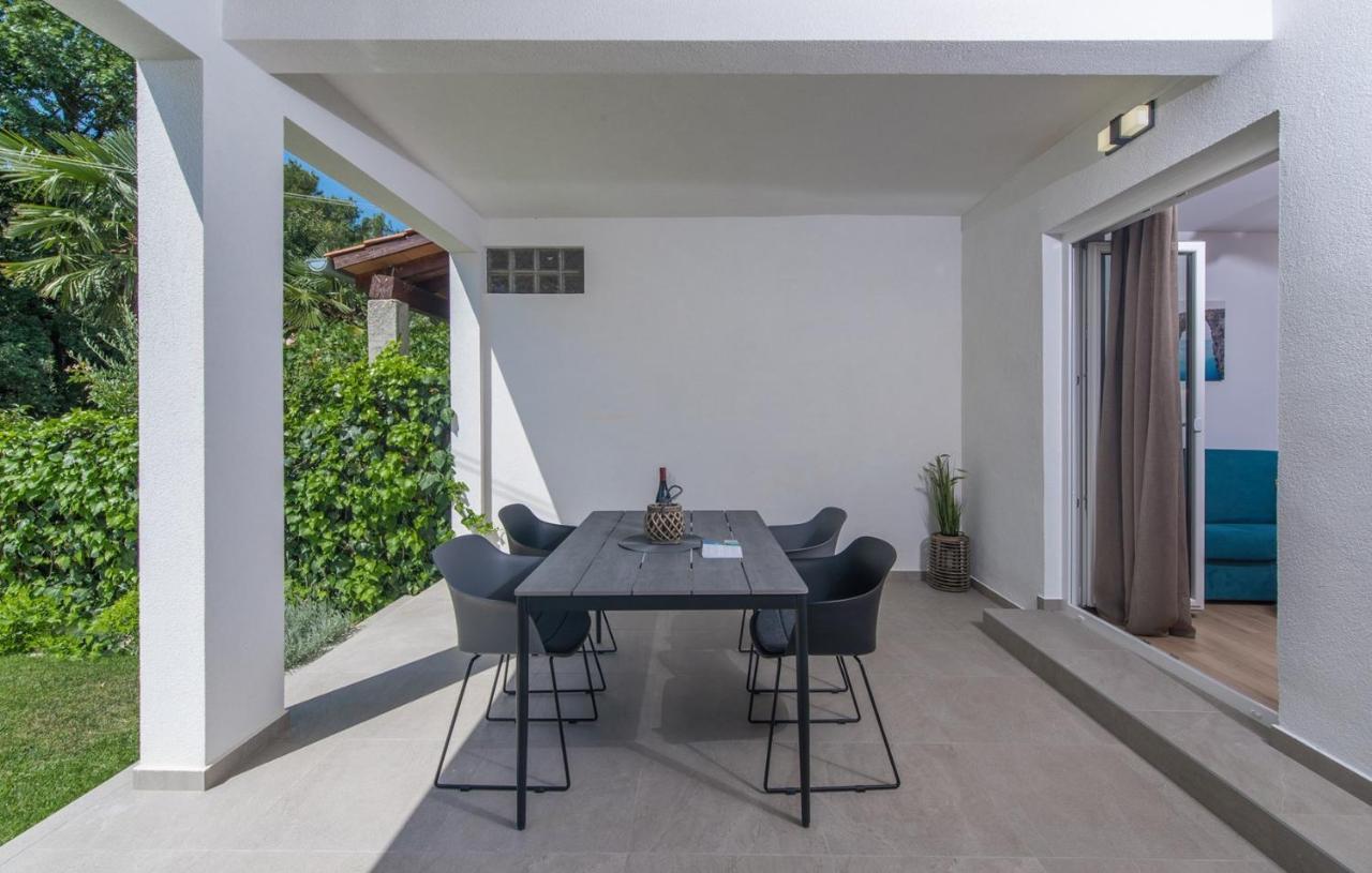 Apartment Vitamare โปเรช ภายนอก รูปภาพ